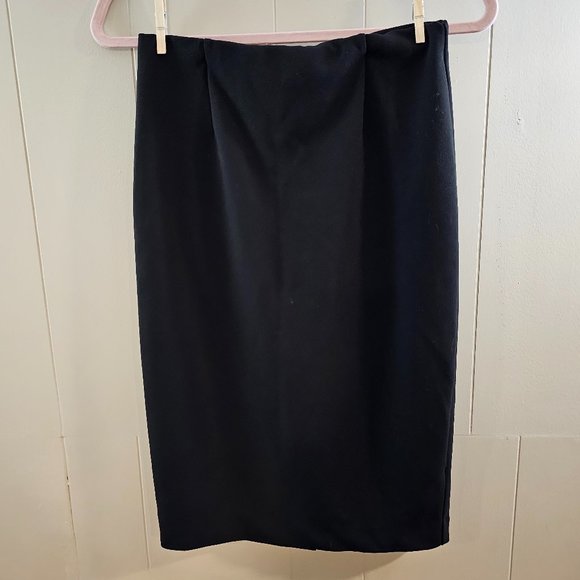 💜 4/$30 💜 Dynamite Pencil Skirt - Picture 1 of 6